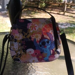 Disney loungefly Lilo & stitch crossbody bag
